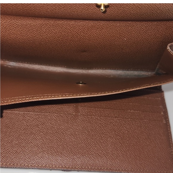 Louis Vuitton Sarah Classic Monogram Brown Wallet - Picture 10 of 12